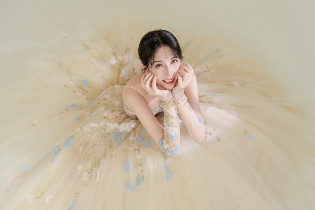 晴日花菚